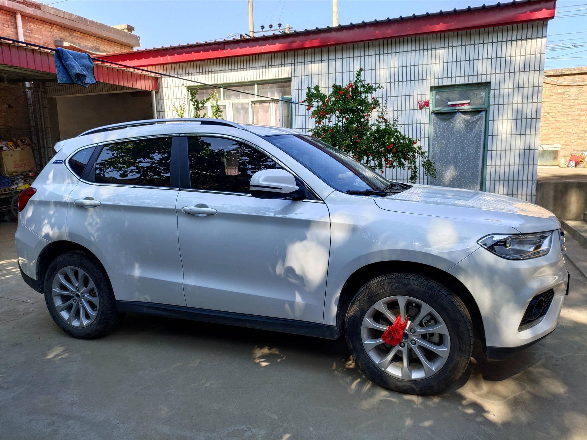 从设计看品质，200斤强劲高压加持，亿力高压洗车机到底值不值？