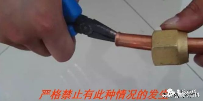 志高空调r410a可以用r32冷媒代替吗,汽车空调冷媒r32的好还是r410a的好