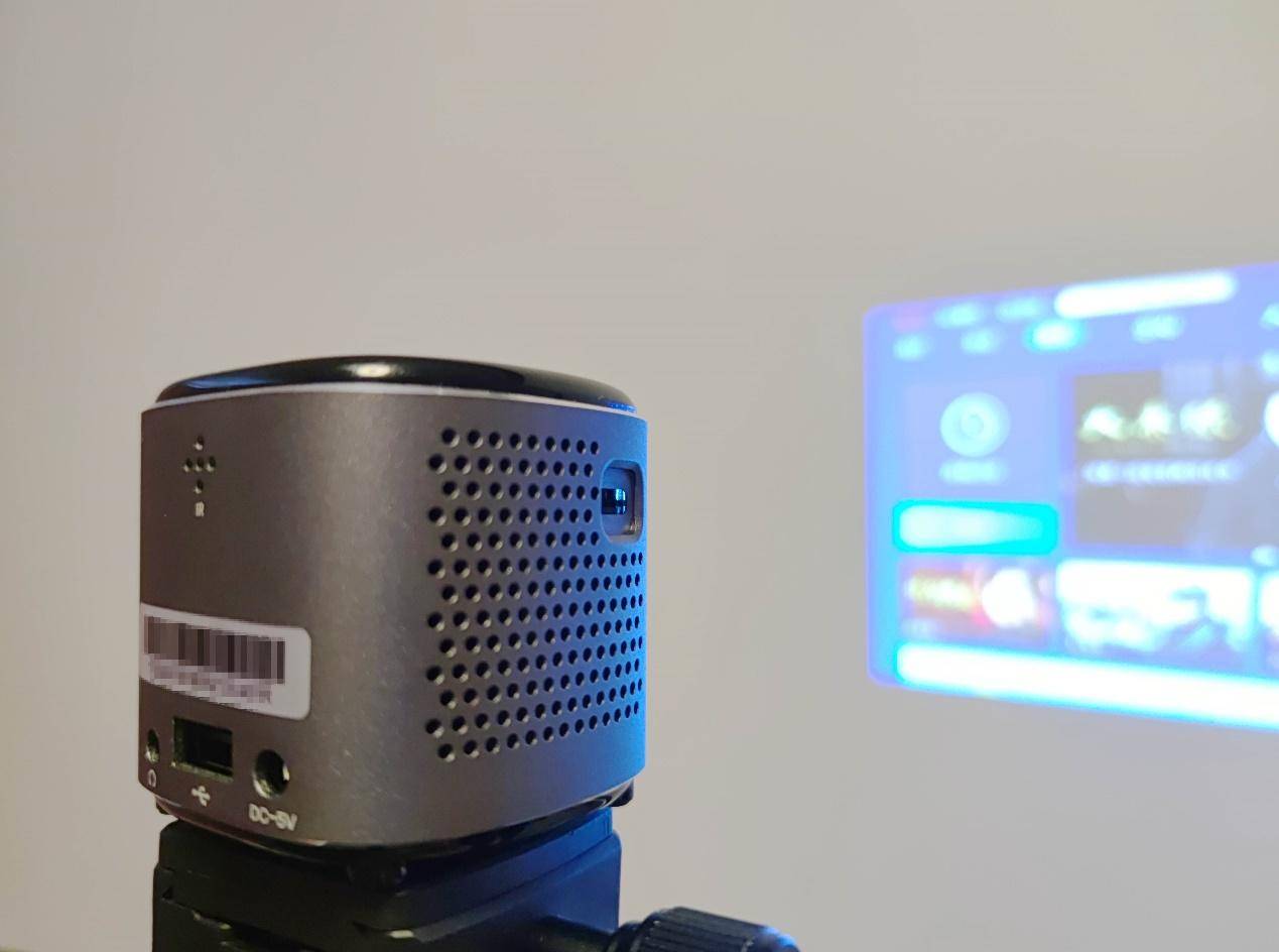 联想最新款小型投影仪,联想微型手机投影仪