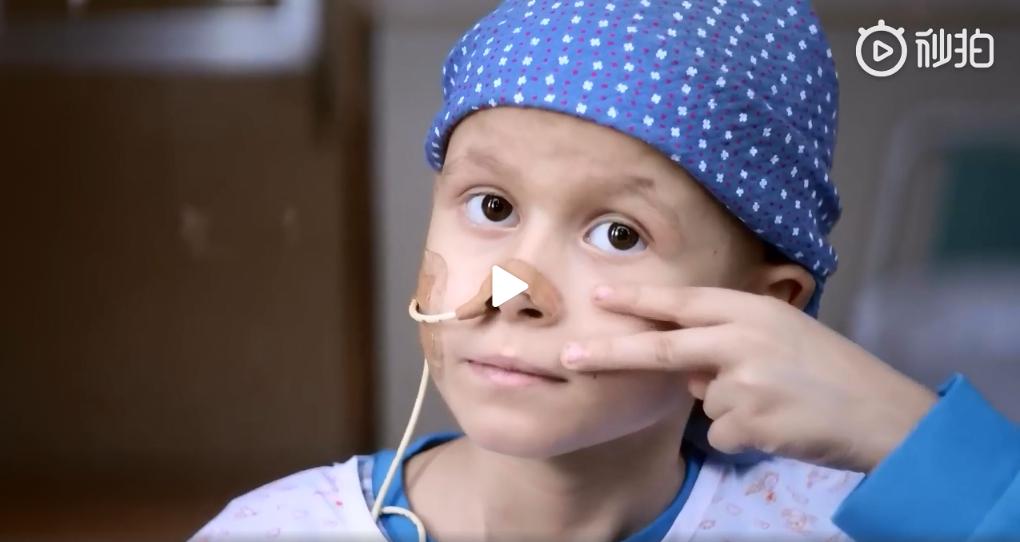 梅西慈善公益事件,梅西为患病小男孩圆梦