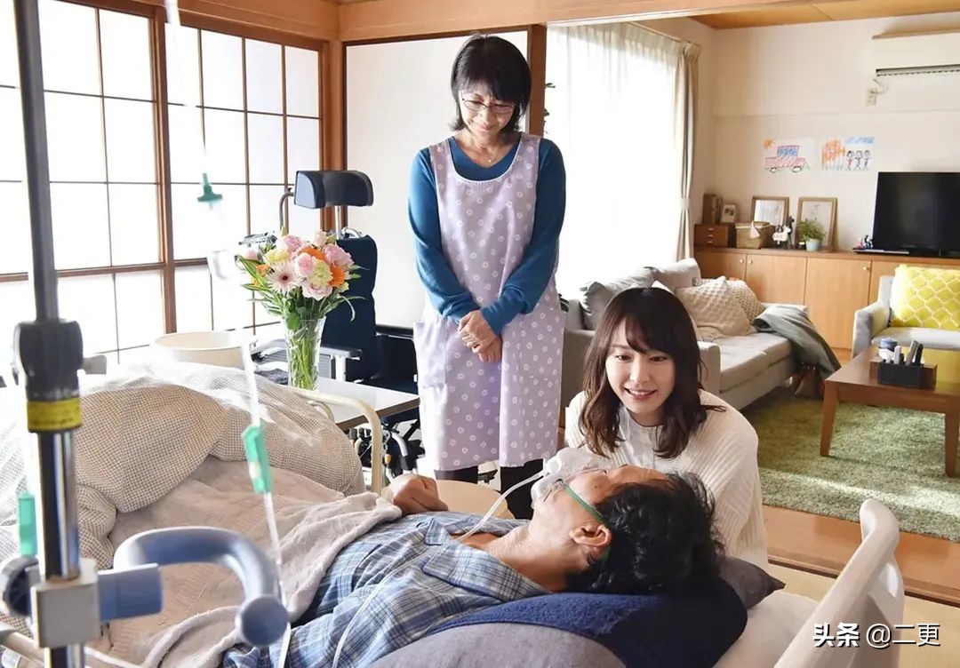 25宀佺殑骞撮緞70宀佺殑韬綋,25宀佺殑骞寸邯70宀佺殑韬綋