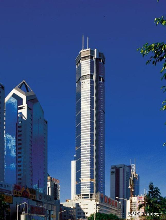 深圳华强北赛格大厦晃动视频,深圳赛格大厦晃动是什么意思