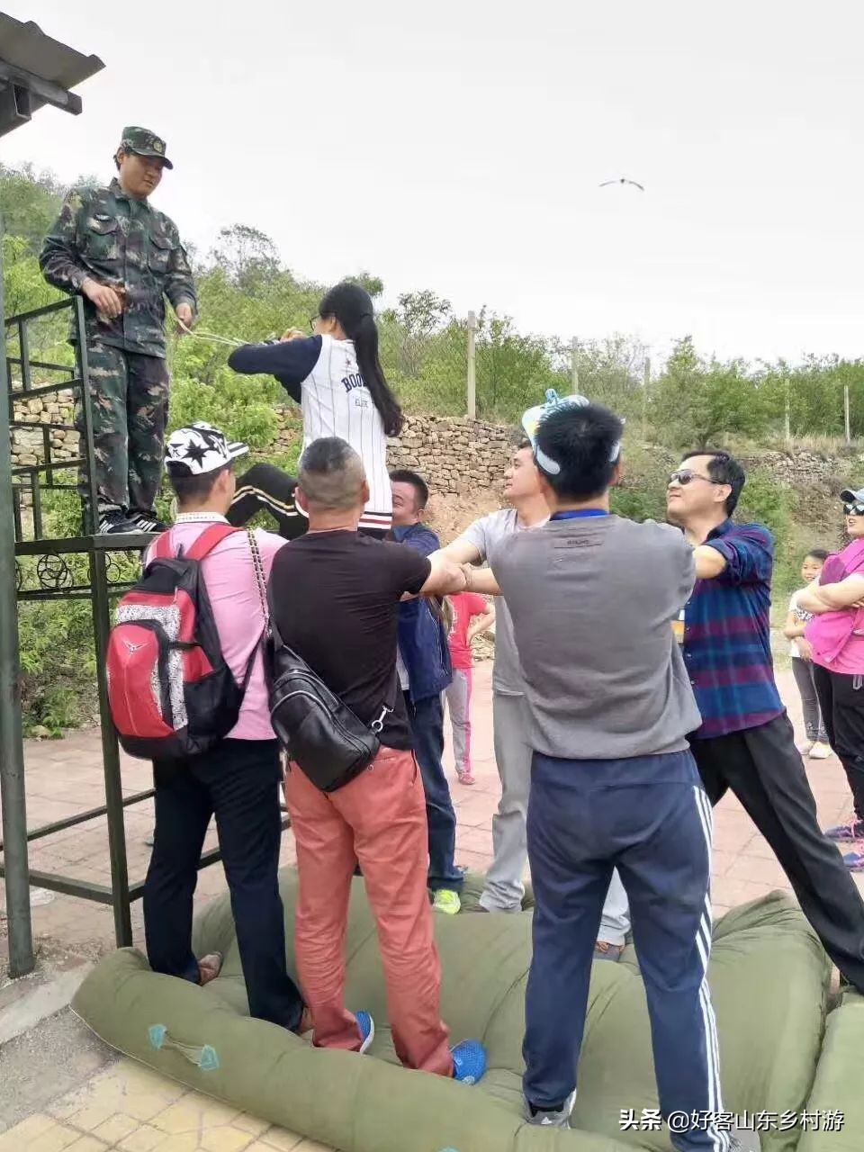 暑假将至，济南棋山欢乐谷推出七天军事素质拓展夏令营活动