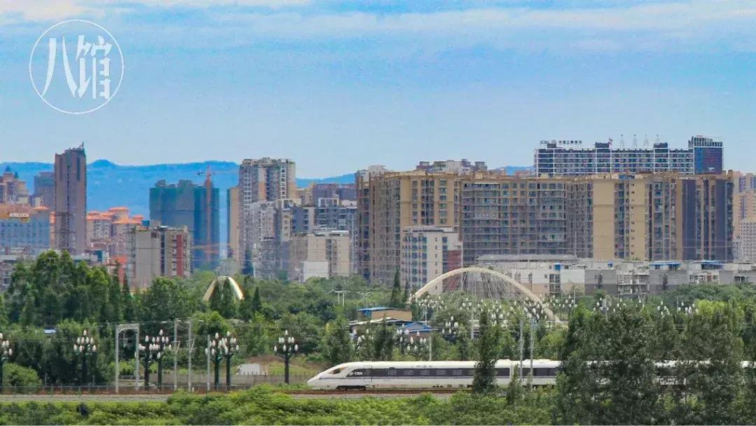 青白江凤凰新城最好楼盘,青白江凤凰新城新规划