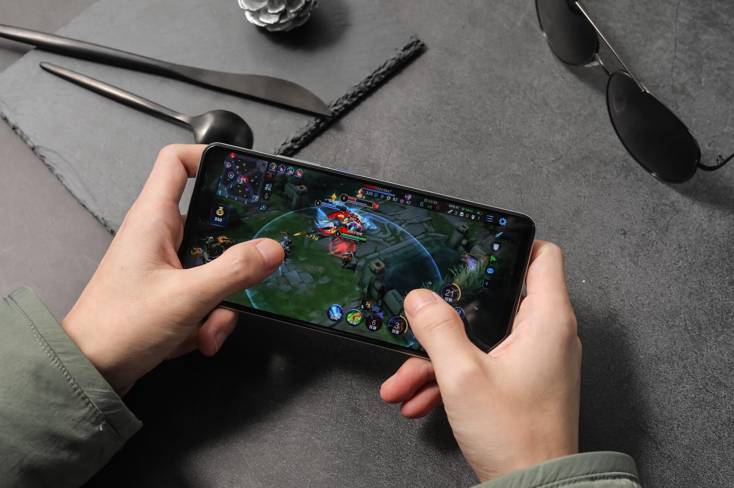 iQOO7值不值得买,iqoo7到底值不值得入手