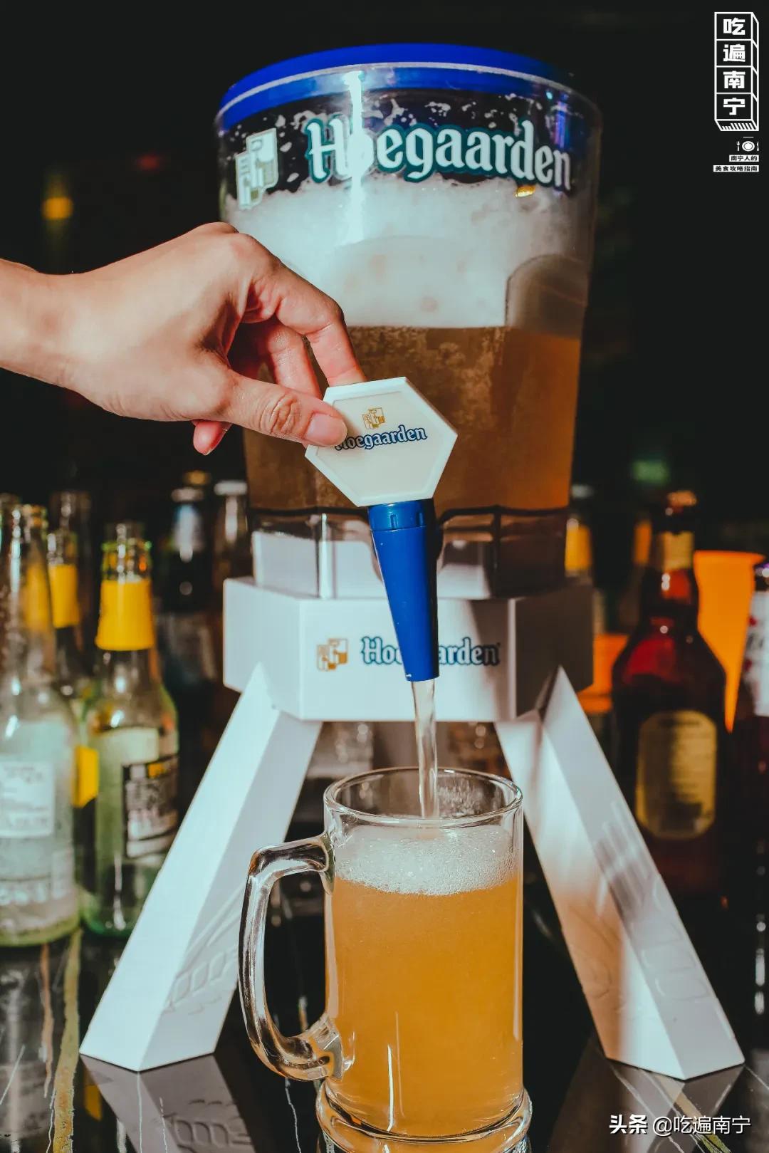 今晚约？世界冠军在广艺对面开HIPPOP酒吧！超SWAG