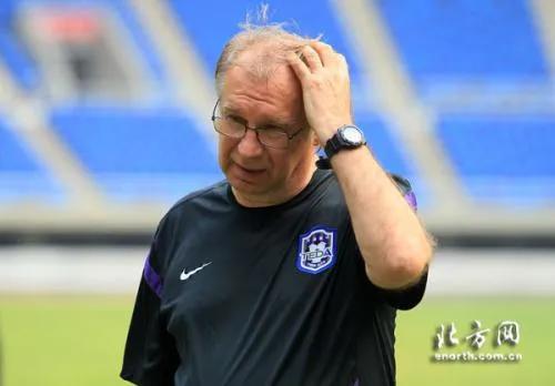 鏇剧粡鐨勬嘲杈捐冻鐞冩湁澶氬己,涓秴鑰佺墝鐞冮槦娉拌揪