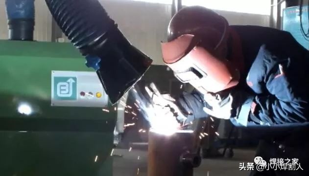 焊工烟尘是酸性的吗,焊工吸入大量什么烟尘