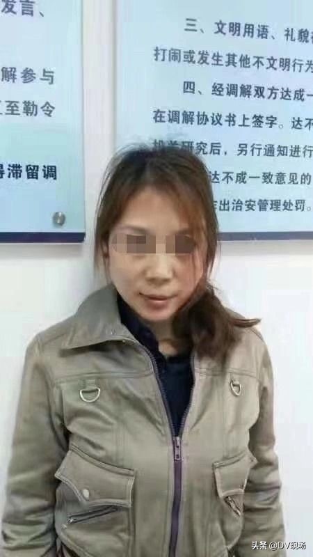 身负7条人命的“蛇蝎美人”落网,20年前枪战视频曝光