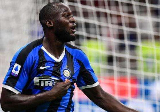 球迷嘲讽卢卡库在哪,卢卡库被球迷骂