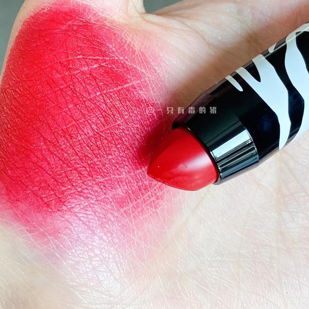 黄皮新手彩妆教程视频全集,适合黄皮的大牌彩妆推荐眼影