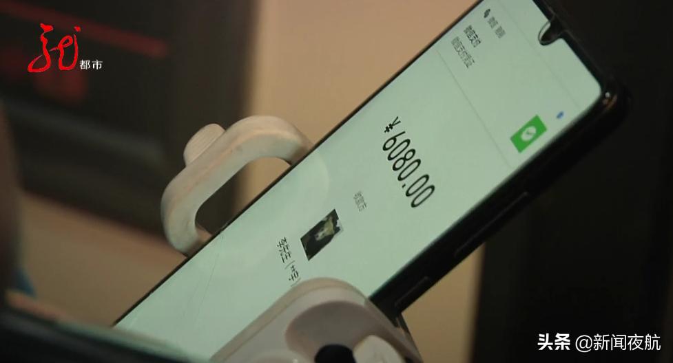 紧急救援一名受伤男子,紧急救援深夜男子驾车翻下山路