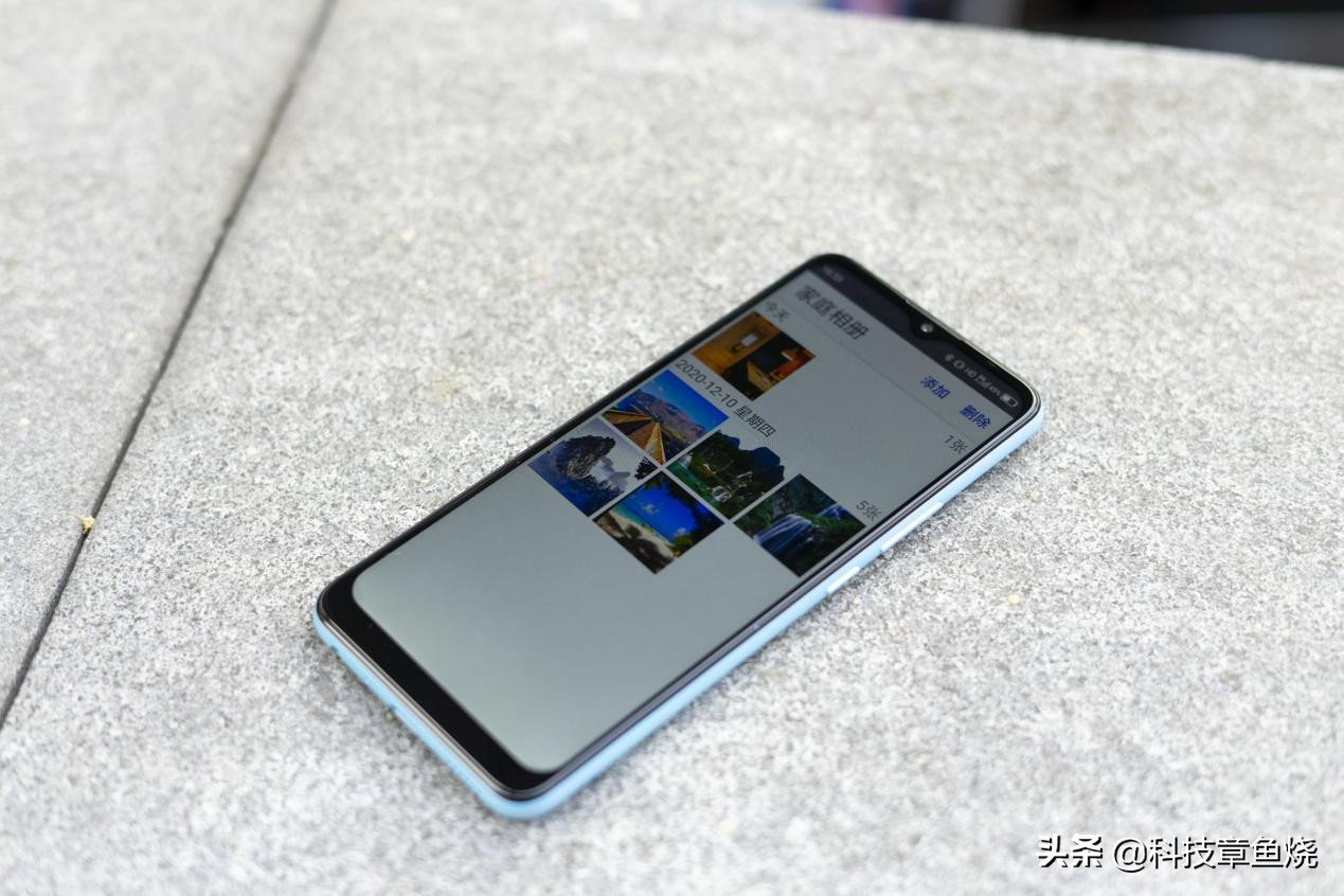 中兴5g时光机发布会,中兴新一代5g手机