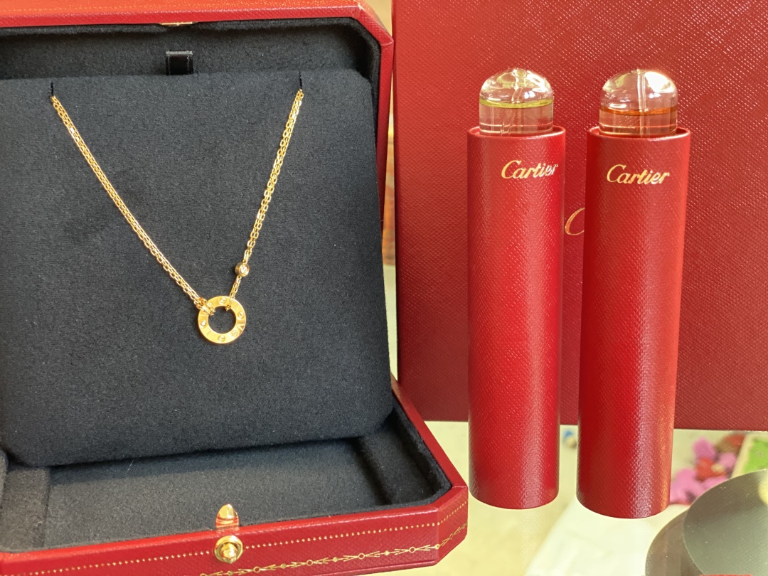 卡地亚的珠宝有什么魅力,让女人疯狂的世界十大珠宝品牌