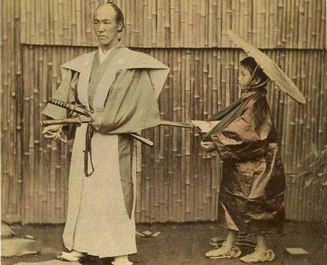 从《白痴》看坂口:他何以成为日本战后“女权主义”的助推者?