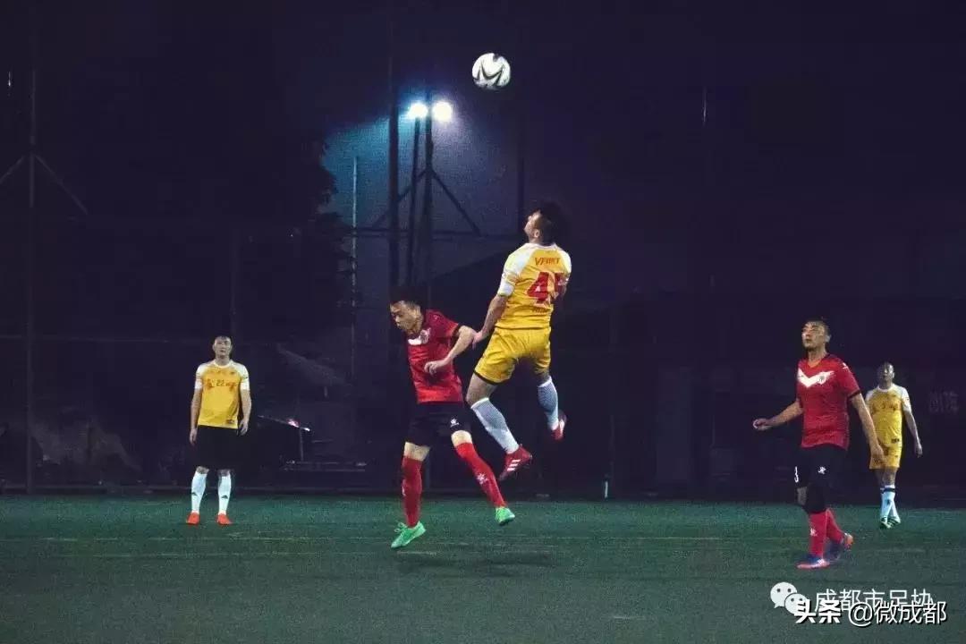 足球运动员的福利,足球的福利