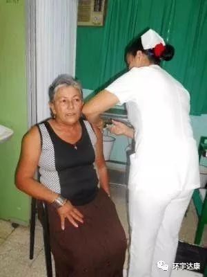 这些已被疫苗“治愈”的特殊晚期肺癌患者受到了西班牙国王的接见