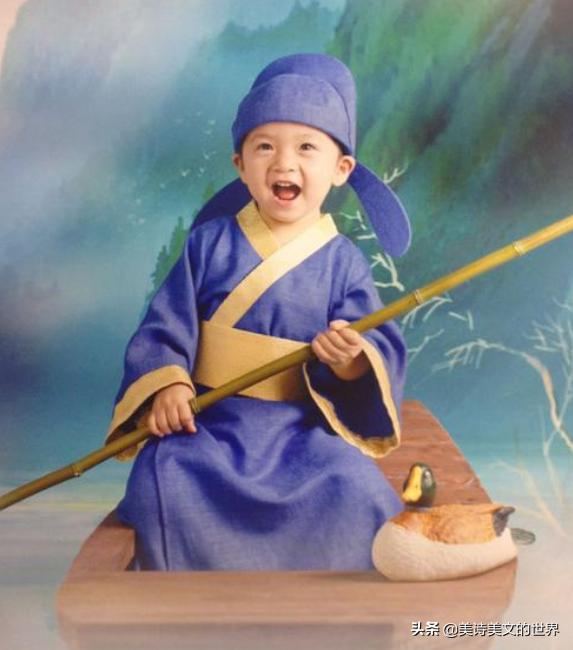 骆宾王咏鹅第一句只有三个字,骆宾王咏鹅经典语录