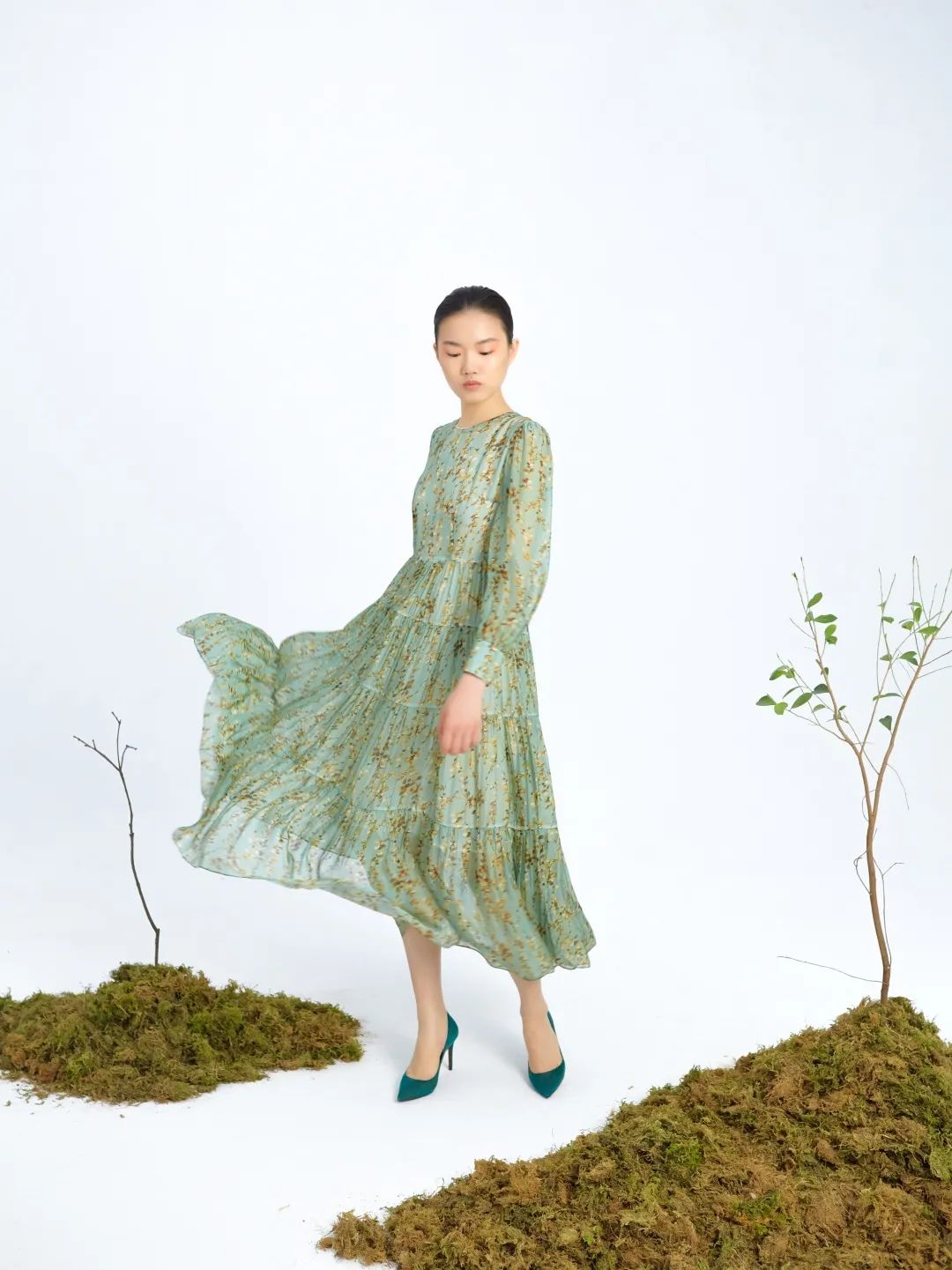 新品上市｜夏日物语系列，轻盈如云，垂坠如水