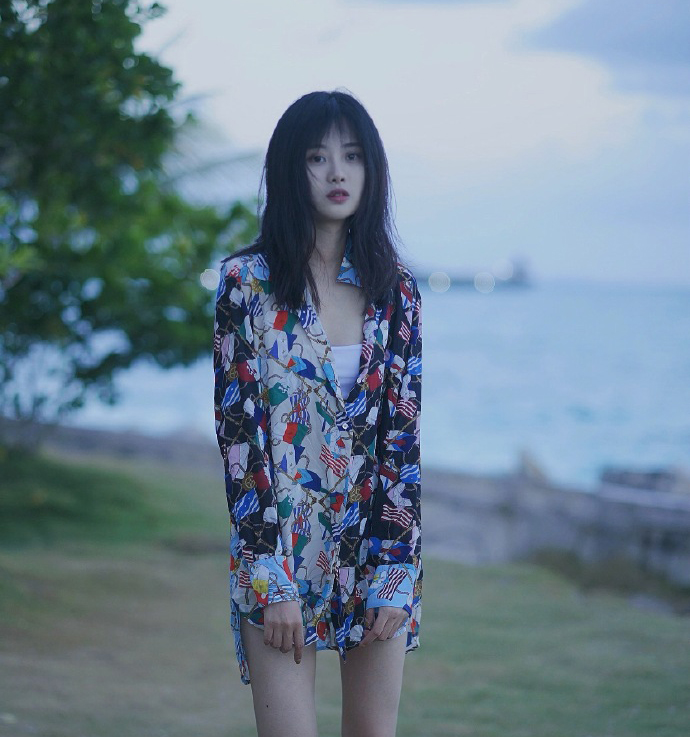 李光洁老婆结婚照P图太狠，网友嘲笑是“照骗”