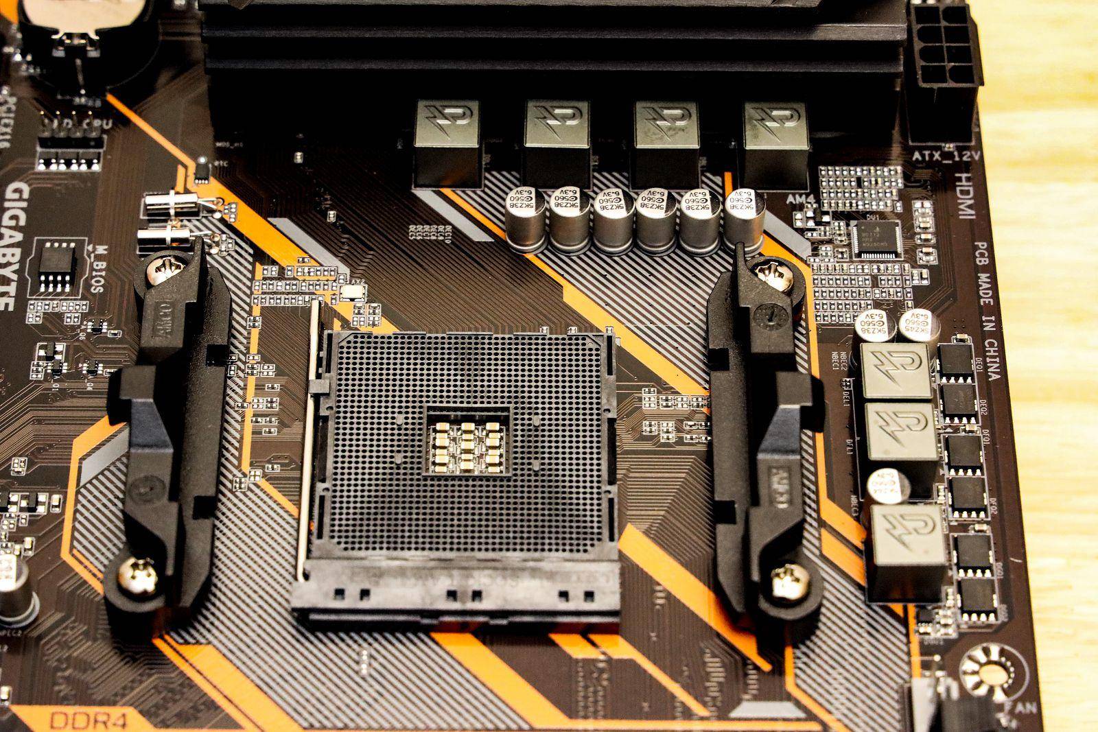 技嘉b450ds3h和技嘉b450小雕区别,技嘉b450新小雕主板超频