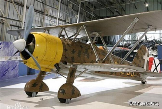 造型奇特双翼机,带你了解双翼机