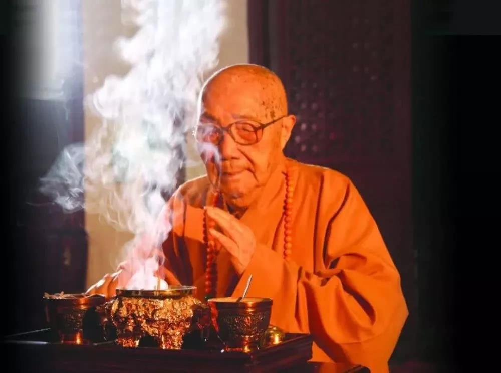 一位百岁老僧的三句话,福薄命苦的人怎么改变