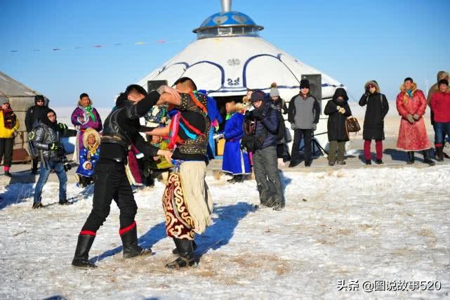 蒙古为什么爱摔跤,蒙古摔跤为什么有那么奇怪的动作