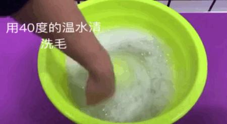 围巾掉毛很严重怎么办,毛绒围巾掉毛的处理方法