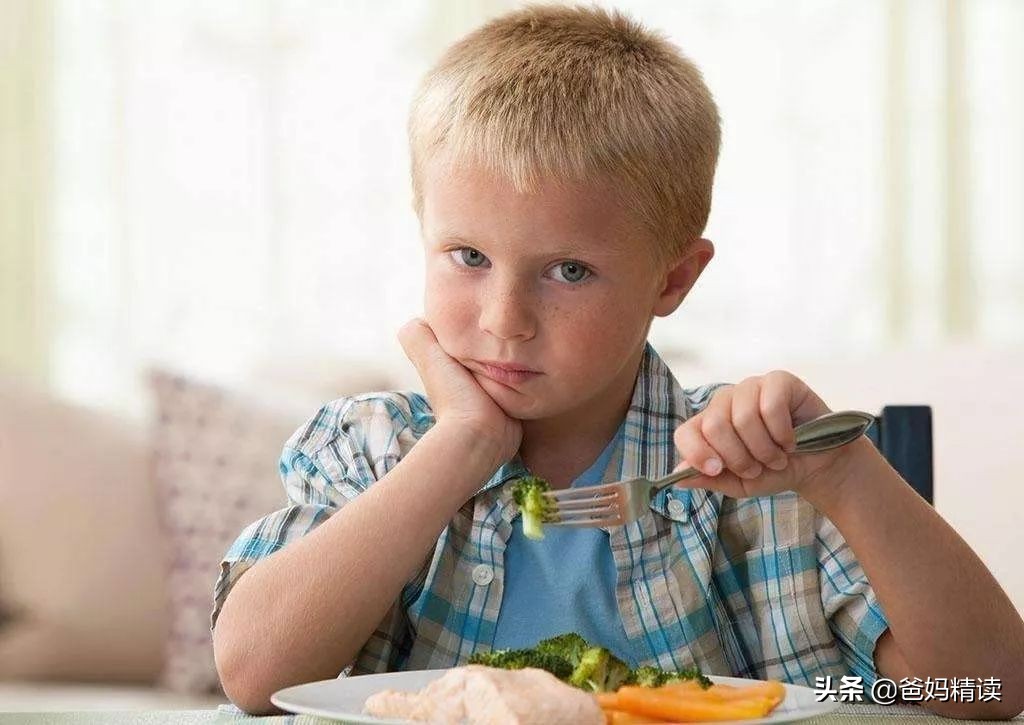 孩子不吃饭怎么办一招就搞定视频,孩子不吃饭怎么办教你一招