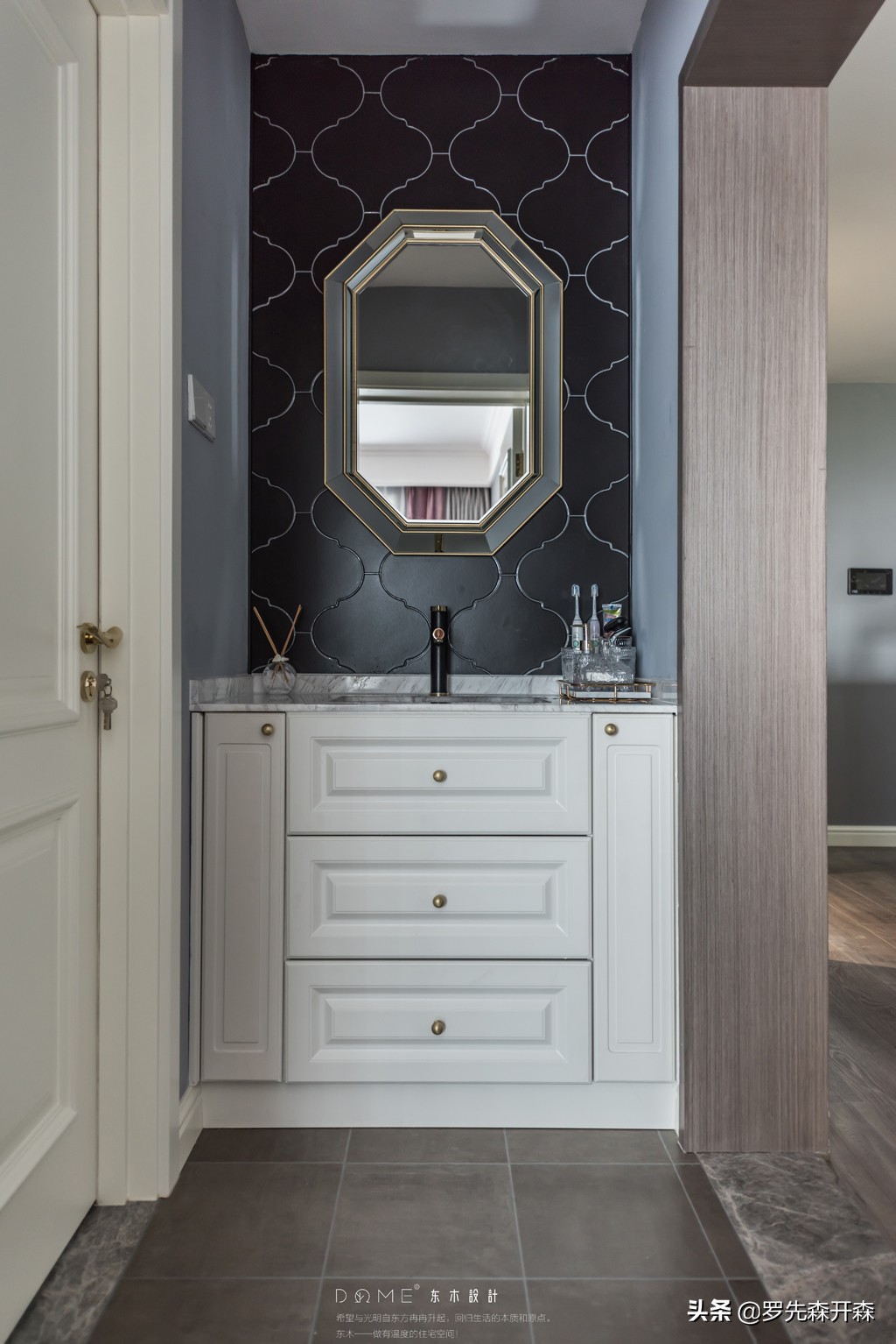 金湖湾90平轻奢装修,天津津南中海叠拼装修效果图