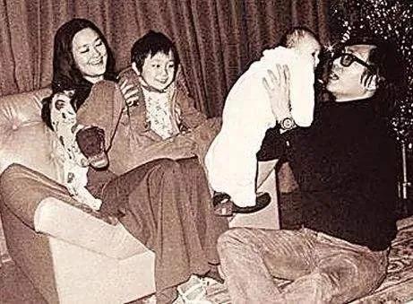 黄霑训斥刘德华视频,黄霑批评刘德华