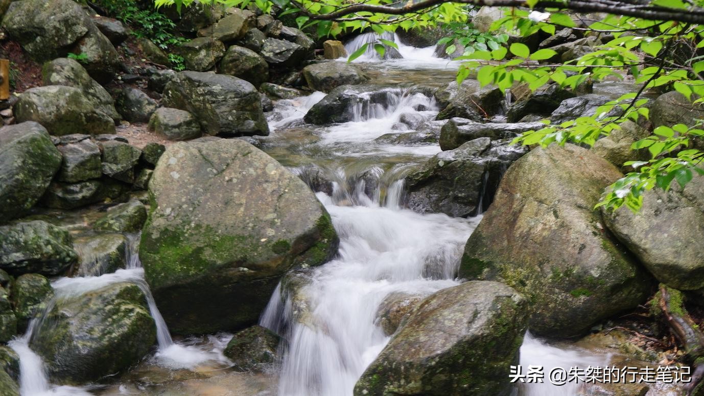 大别山里天堂寨风光秀丽,巍峨壮丽的大别山