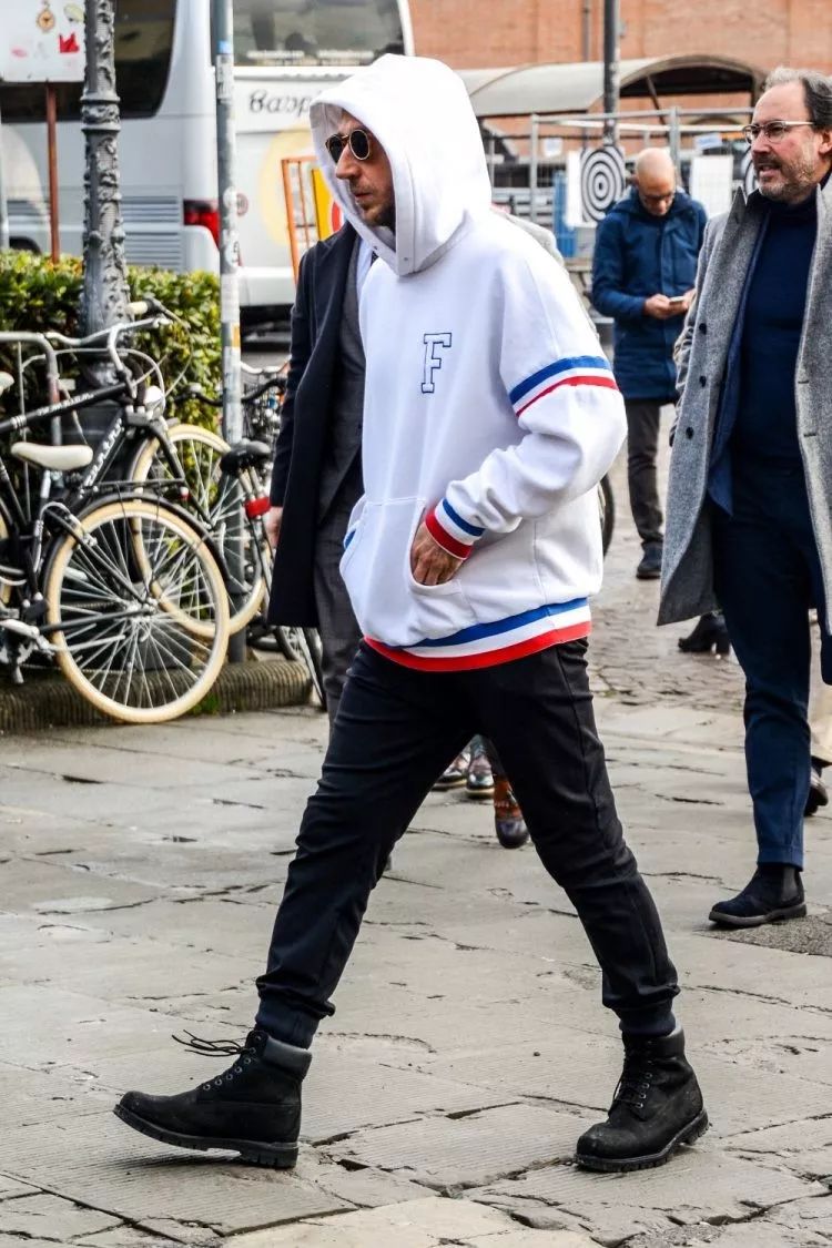 连帽卫衣穿搭技巧秋冬男,高级感潮男加厚连帽卫衣