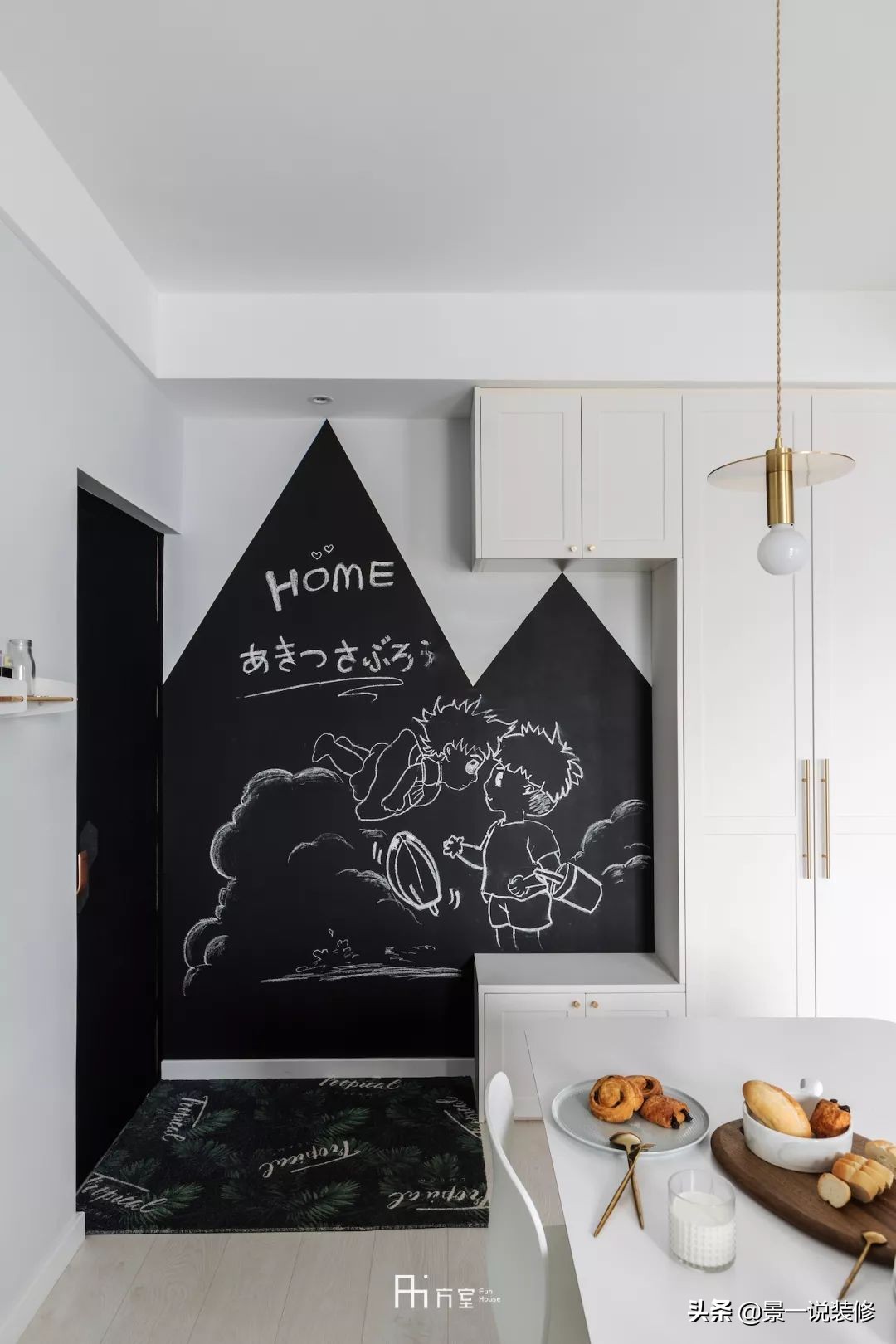 老房子墙面发霉发黑怎么处理,卫生间隔壁墙面受潮脱皮如何处理