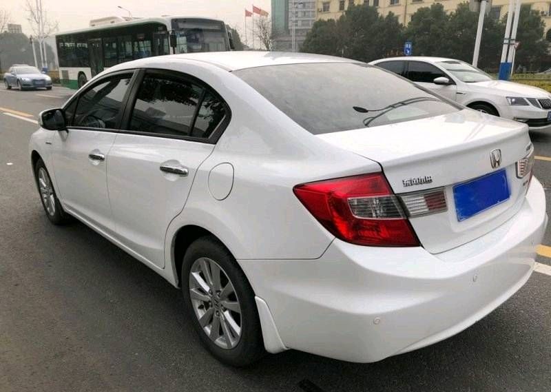 神车思域到底好在哪？8年思域车主跟你细聊用车体验！