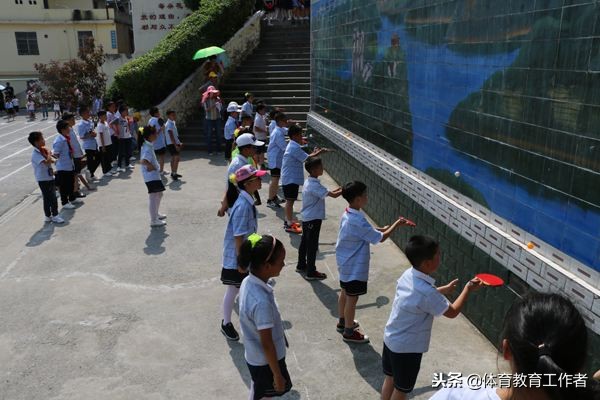 乒乓球启蒙班培训课时计划,乒乓球启蒙训练一个教练20个学员