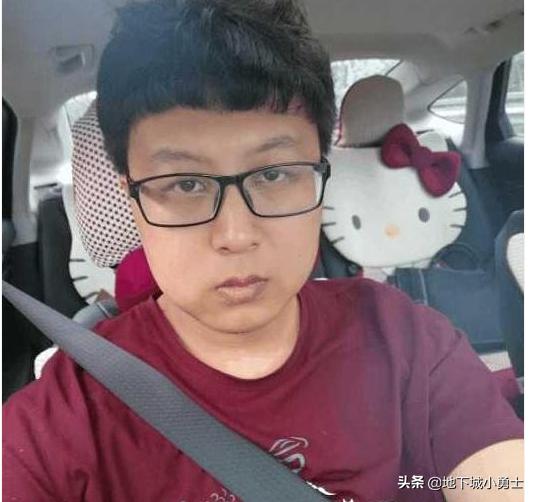 又一知名女主播陷“陪玩境地”，惨遭客户“嫌弃”，因为便宜才点