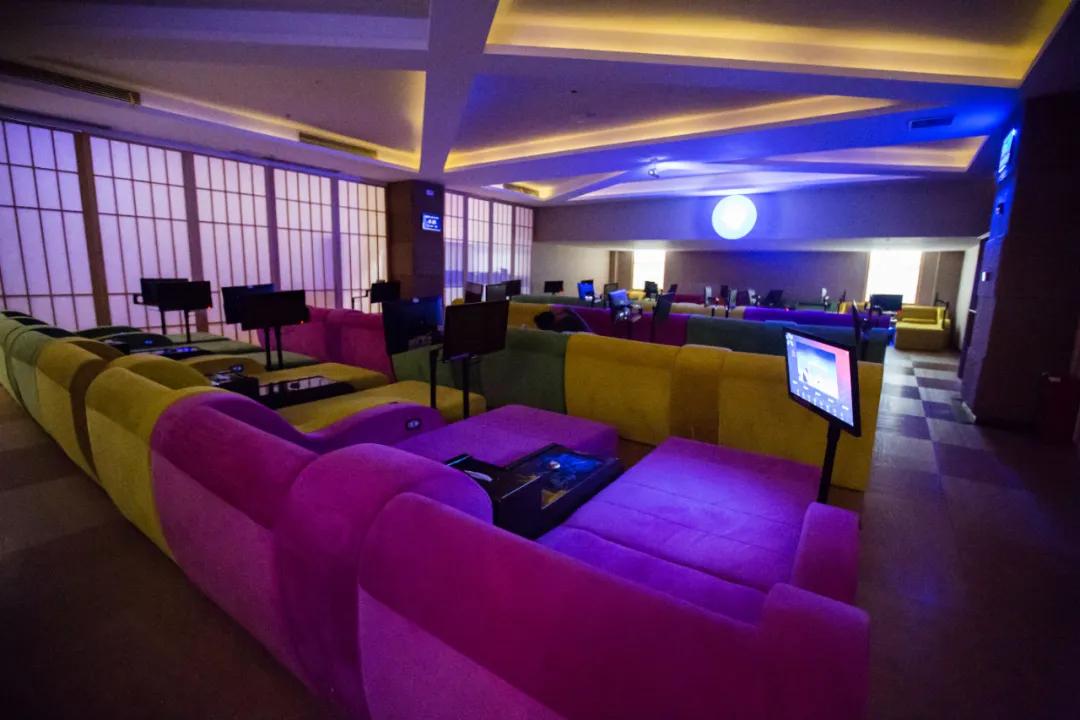 儿童汗蒸温泉儿童乐园,汗蒸大厅加儿童乐园图片