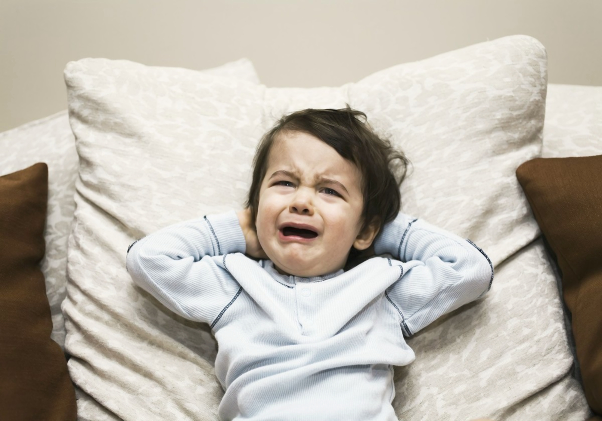 为什么1岁多的宝宝很喜欢发脾气,为什么1岁多宝宝喜欢打妈妈