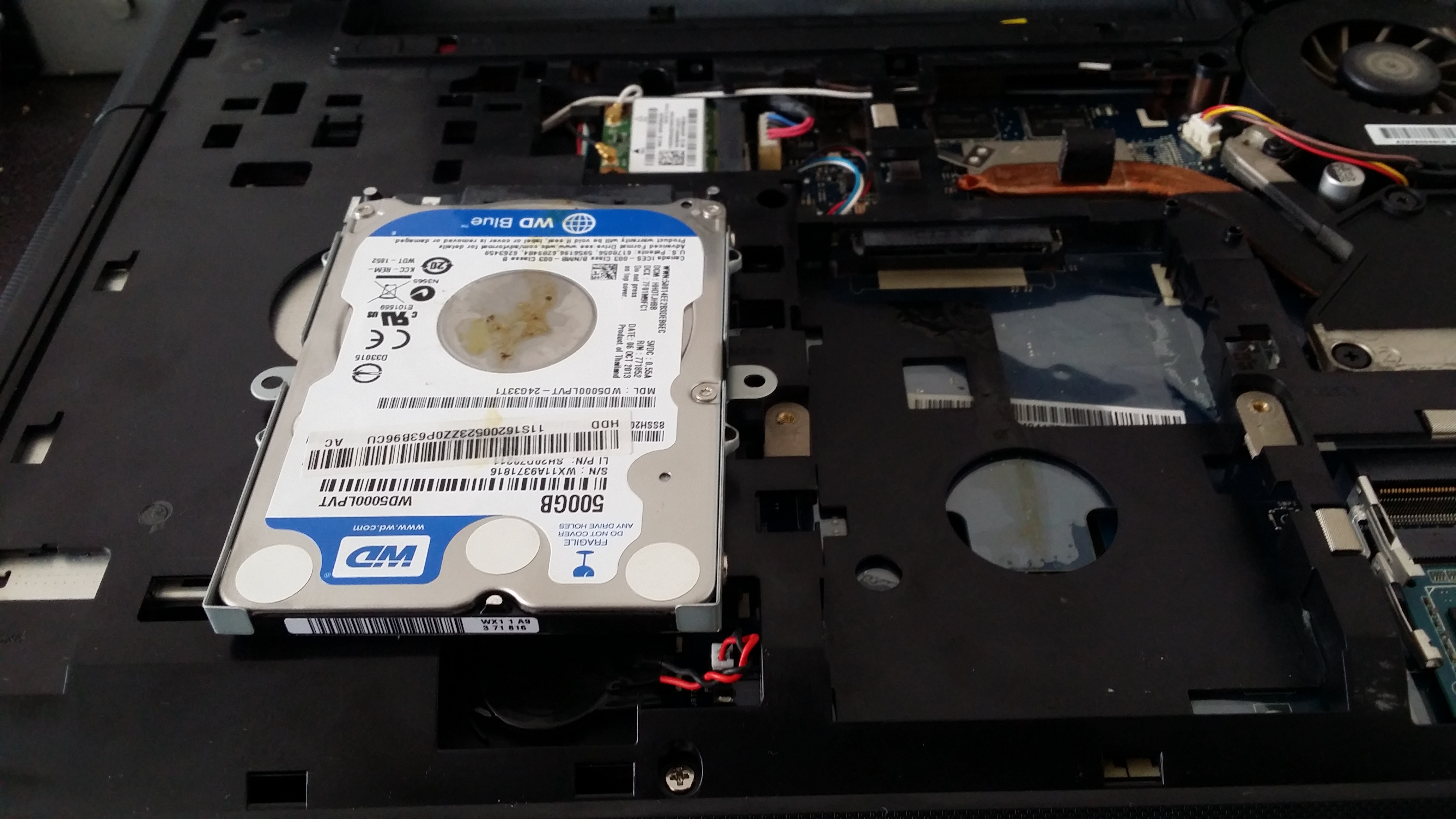 笔记本进水了数据可以恢复吗,进水笔记本维修