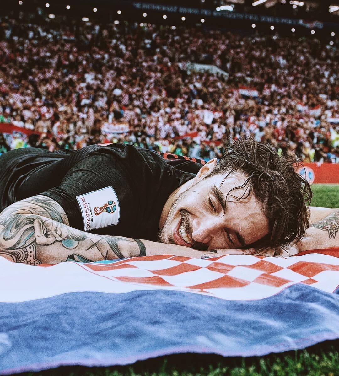 世界足坛感人瞬间,2018世界足坛最感人的一幕