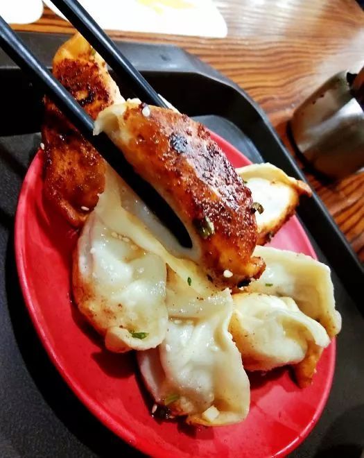 吃遍全上海锅贴,上海最好吃的锅贴店在哪里