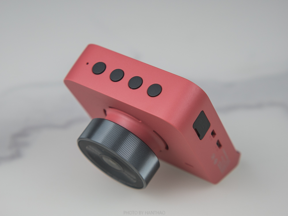 4s店装的行车记录仪能自己装吗,自己买的记录仪去4s店安装要钱吗