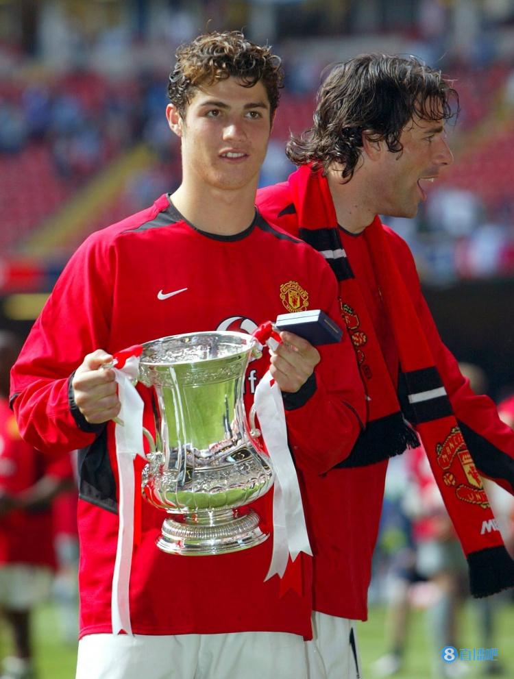 催人泪下!亦父亦师、亦友亦亲人:记得C罗和弗格森的点点滴滴