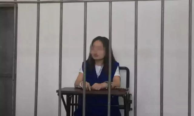 网红从辉煌到衰落再到辉煌的过程,当今网红的崛起深度解析