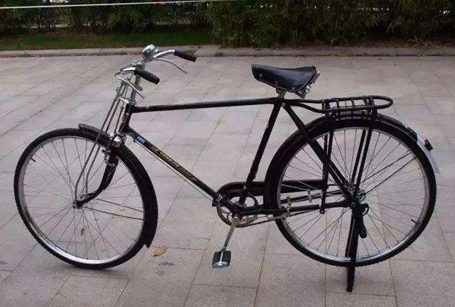 八十年代摩的,8090年代土豪摩托车