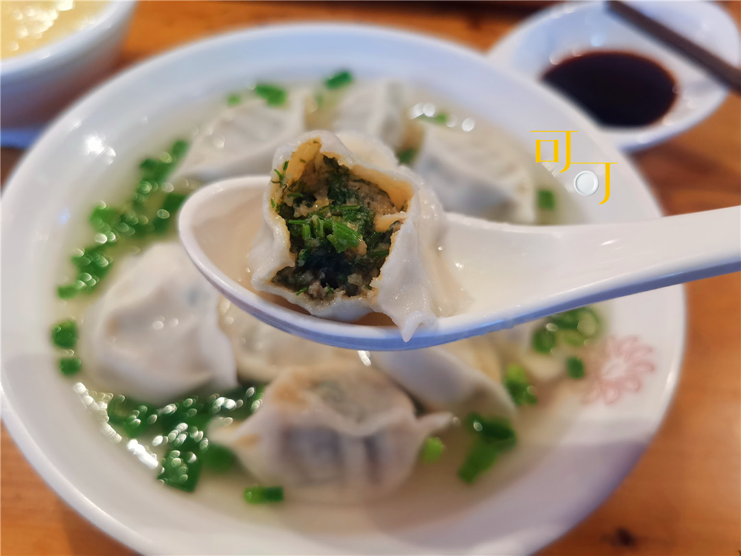 在北京用茴香菜做饺子馅很好吃,第一次吃猪肉白菜馅饺子