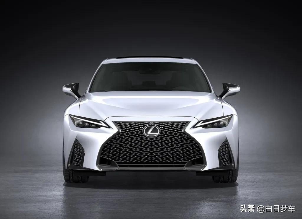 全新一代雷克萨斯is300,2022款雷克萨斯is官图发布