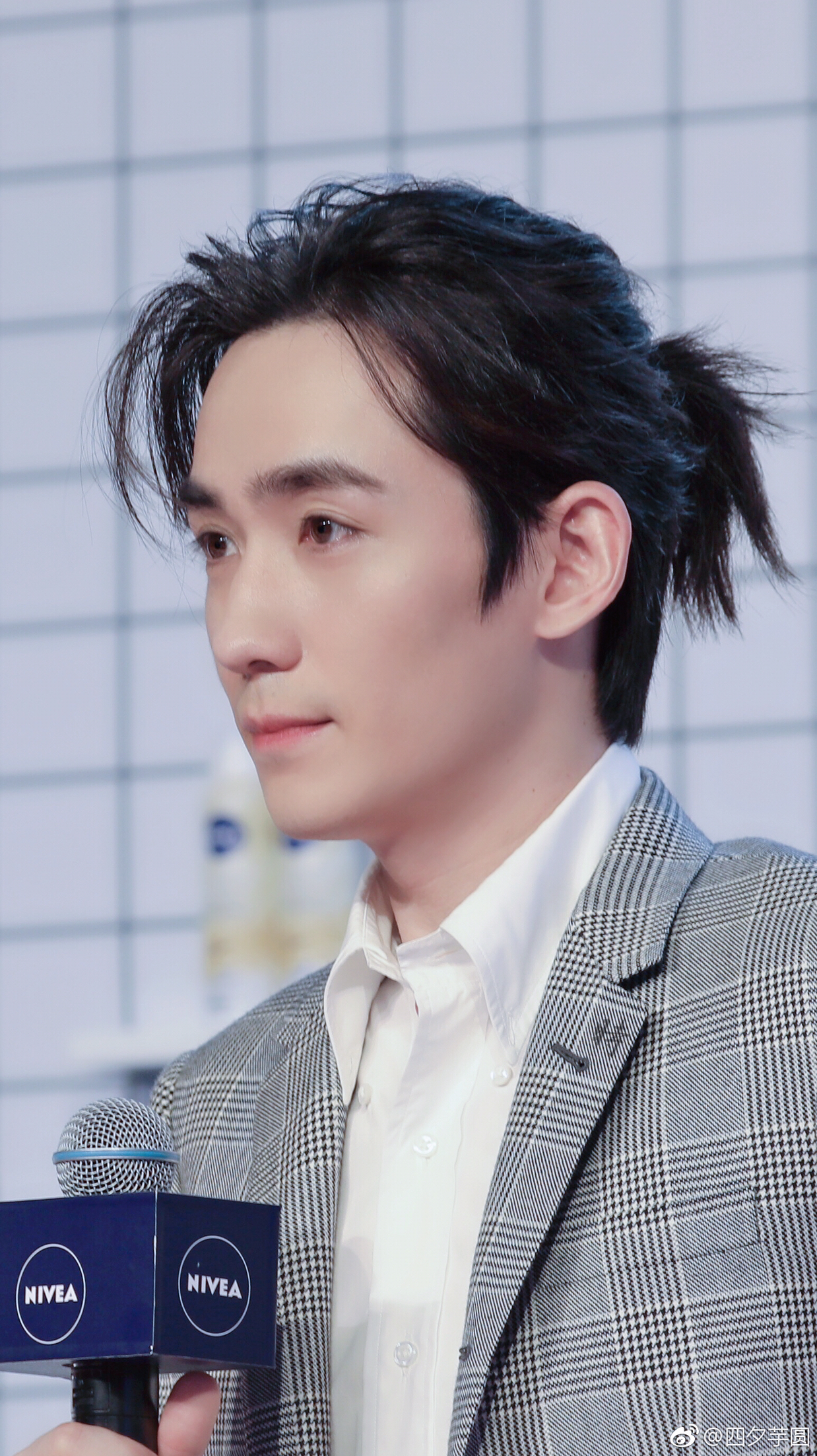 朱一龙白宇一样的小揪揪,朱一龙小揪揪高清壁纸无水印